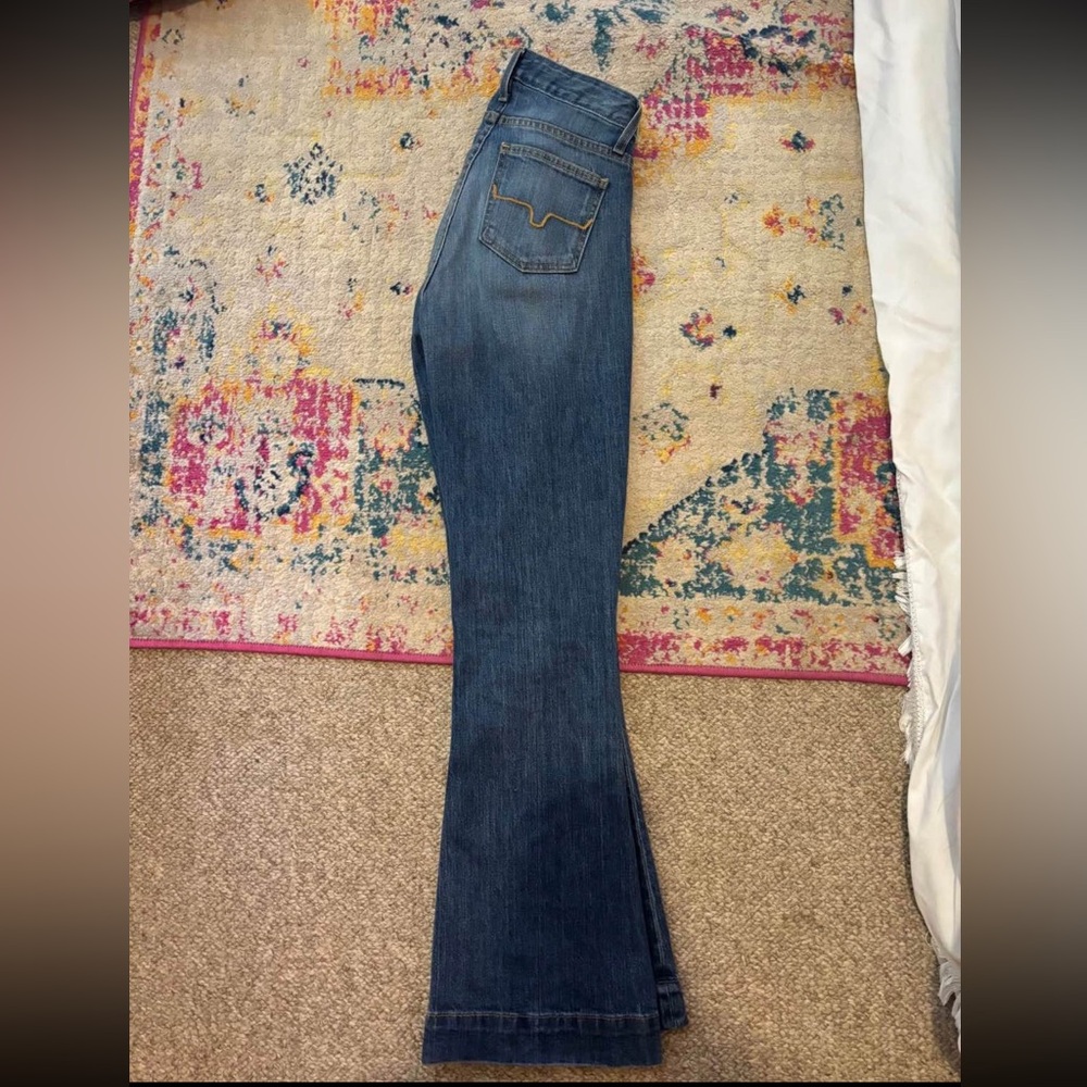 Stylish Blue Flare Women's Jeans - Picture 2 of 3